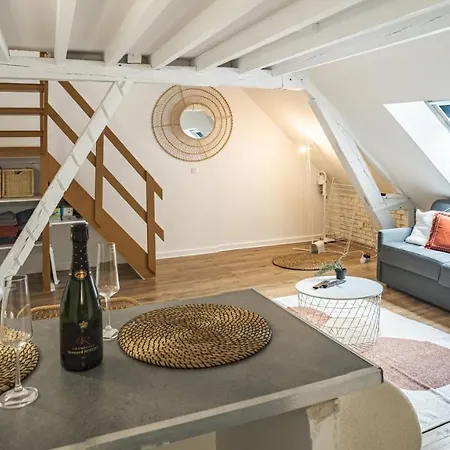 Apartman Secret De La Monnaie - Duplex - 2 Personnes - Rue Historique De